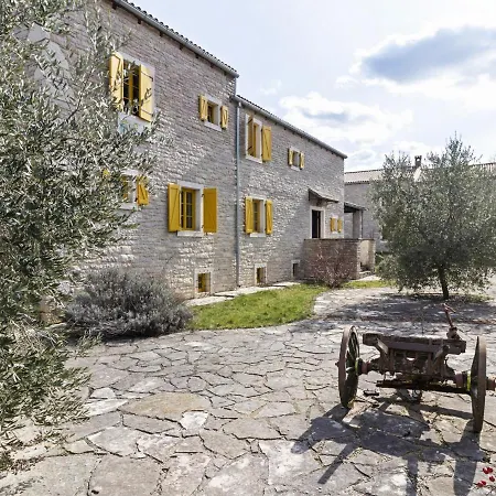 Enticing In With Swimming Pool Villa