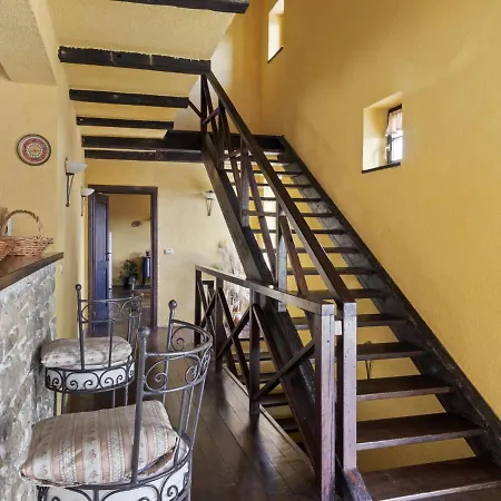 Villa Enticing In With Swimming Pool